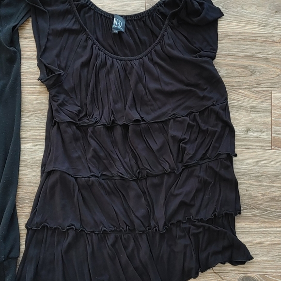 Shirt - Picture 2 of 3